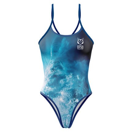 Ya sea para entrenar o disfrutar de un día en la playa, este bañador te permitirá sentirte cómoda, con una prenda que complementa tu estilo de vida activo y aventurero.