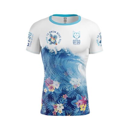 La Camiseta de Manga Corta hombre– Swim Bike Run Wave presenta un diseño dinámico y colorido.