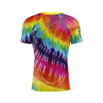 Una camiseta que combina tecnología de avanzada con un estilo vibrante y la máxima comodidad.