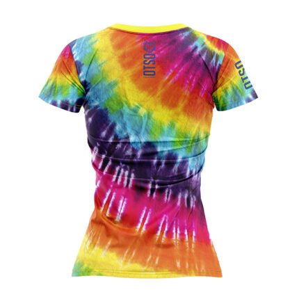Una camiseta que combina tecnología de avanzada con un estilo vibrante y la máxima comodidad.