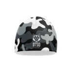 Un gorro funcional y con estilo, perfecto para quienes buscan un toque de camuflaje elegante y adaptable a cualquier entorno.