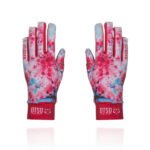 Los Guantes Almond Blossom de OTSO son la elección perfecta para deportistas que buscan rendimiento, comodidad y un diseño distintivo.