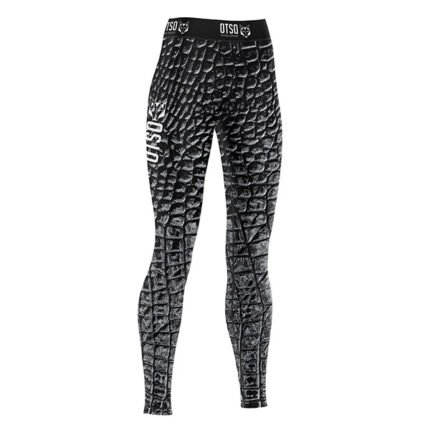 Un legging que fusiona estilo y rendimiento, perfecto para quienes buscan destacar con un toque de audacia y elegancia.