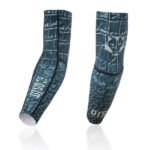 Los Manguitos Black Snake de OTSO son la elección perfecta para deportistas que buscan rendimiento, comodidad y un diseño llamativo , ofreciendo protección y estilo en cada desafío.