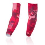Los Manguitos Camo Pink de OTSO son la elección perfecta para quienes buscan rendimiento, comodidad y un diseño llamativo , brindando protección sin sacrificar estilo en cada sesión deportiva.