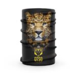 Este protector de cuello no solo captura la esencia feroz y elegante del leopardo, sino que también ofrece un estilo audaz y protección para quienes se atreven a llevar la fuerza de la naturaleza en su día a día.